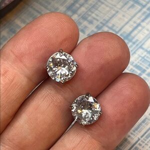 Elegant High end Stunning and sparkly Classic Large Stud Earrings in Silver